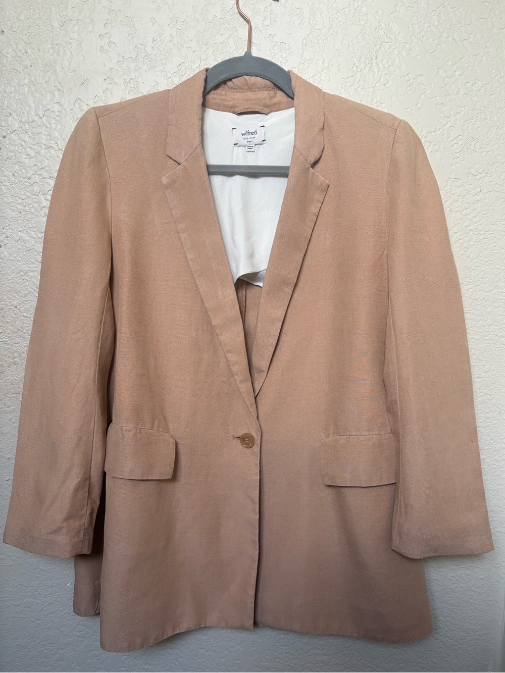Wilfred Aritzia Generation Linen Blend Blazer Tan Beige Single Breasted